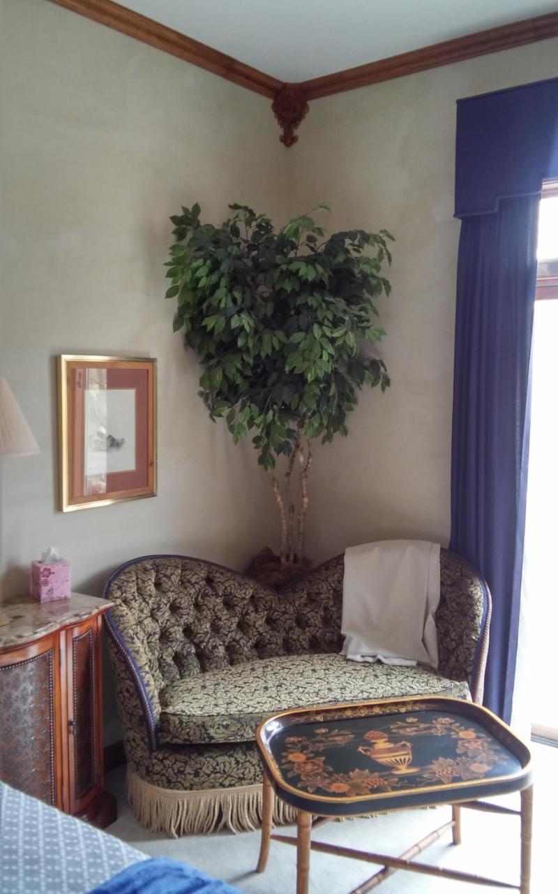 Inntiquity, A Country Inn Logansport Buitenkant foto