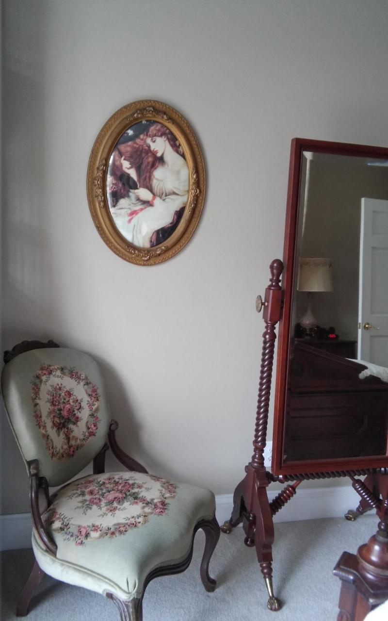 Inntiquity, A Country Inn Logansport Buitenkant foto